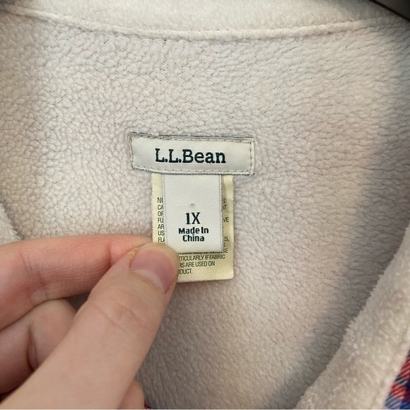 L.L. Bean Women's Fleece-Lined Flannel Shirt, Snap-Front Plaid Shirt Shacket 1X - Picture 7 of 9